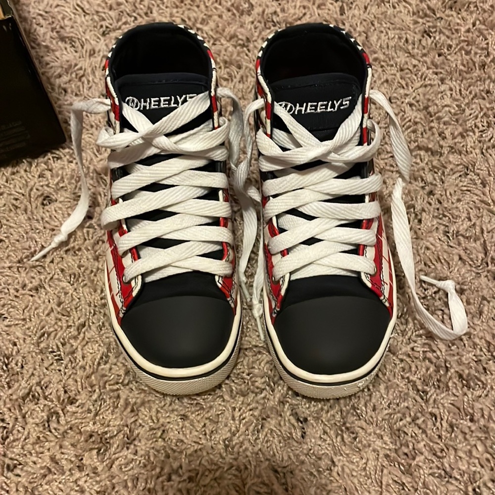 Heelys American flag shoes